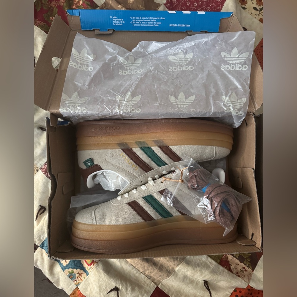 RARE COLORWAY. Very Very hard to find.   Adidas Beige & Brown Platform Sneakers